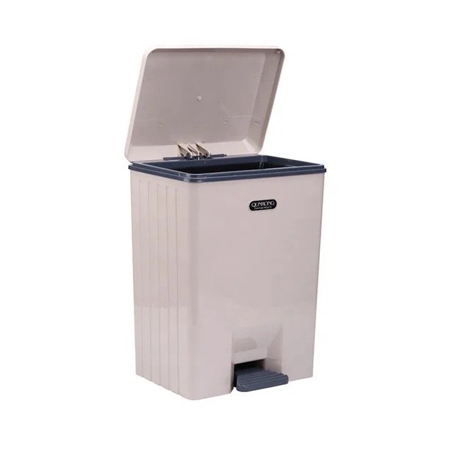 Cesto de Basura con Pedal